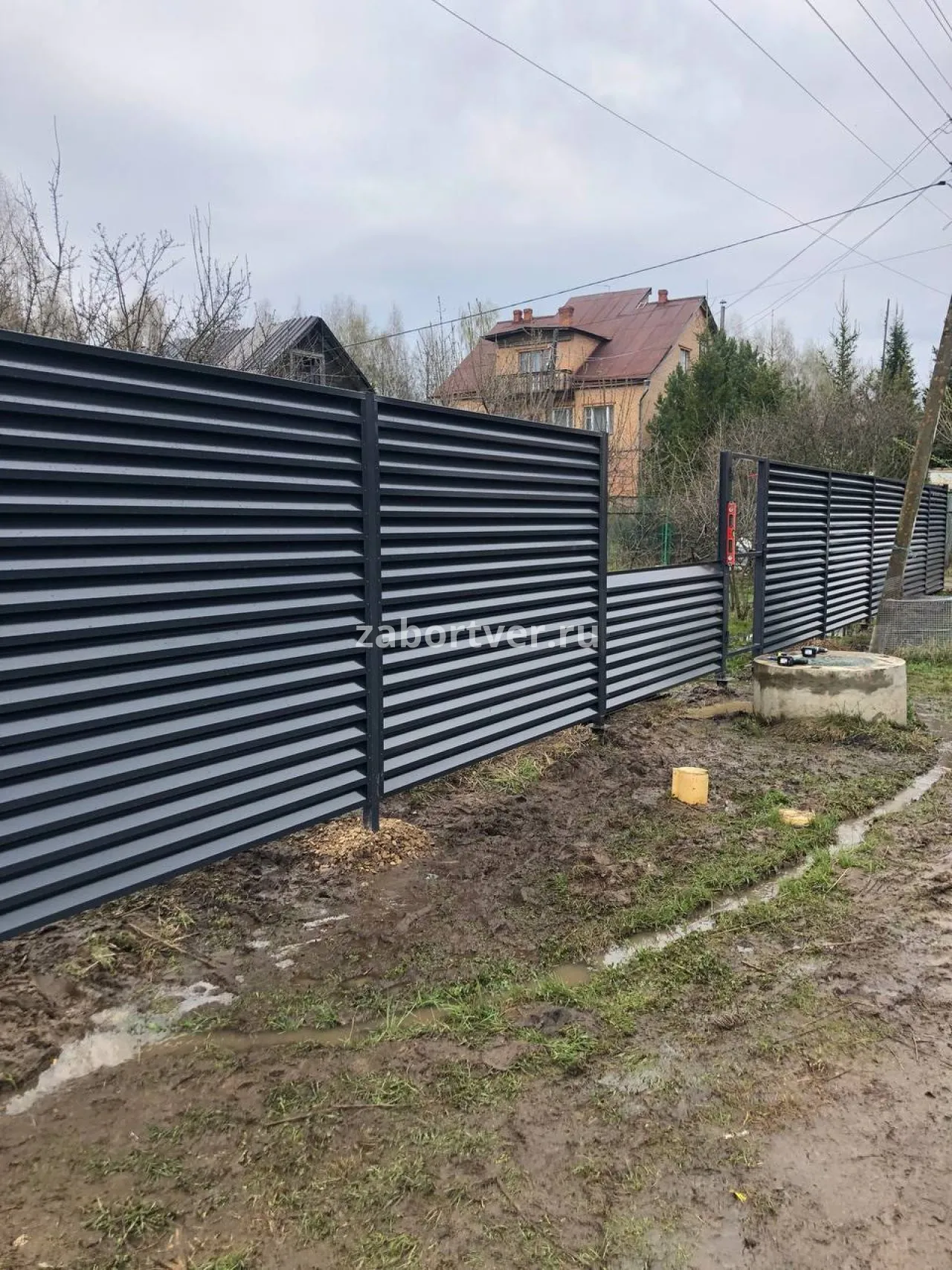 Ламели для забора жалюзи в Твери: надежная защита и стильный дизайн для вашего участка